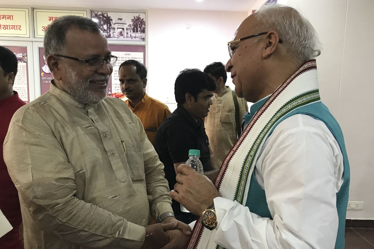 Pandits of Kashi meeting at the registration desk