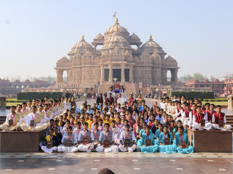 Group photo of participants